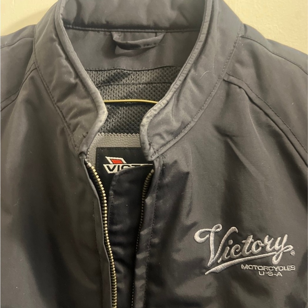 Victory Motorcycles Small Black Riding Jacket - Picture 2 of 4
